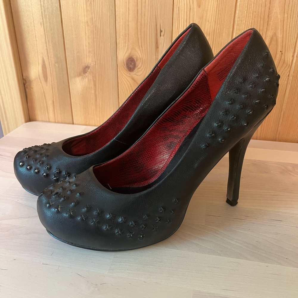 Naughty Monkey Black Stiletto Heels Size 10